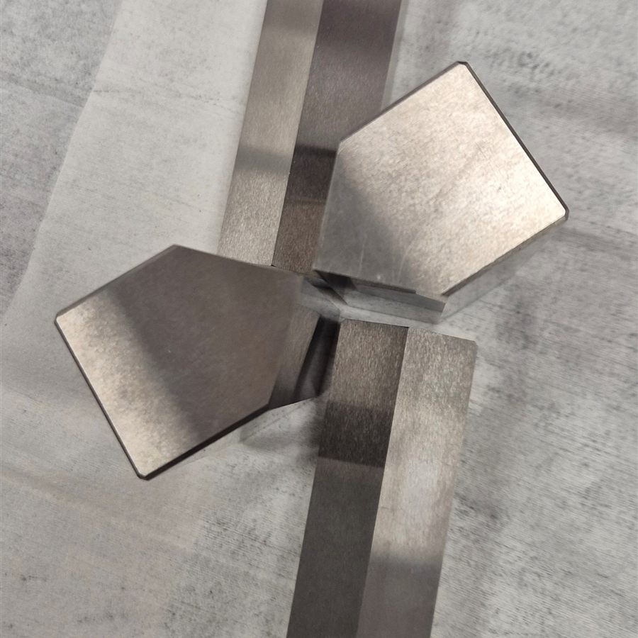 Flachgeschliffene Einzelteile